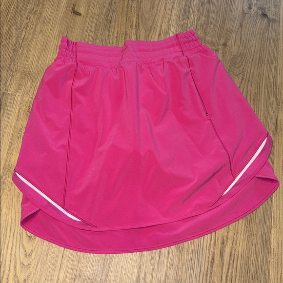 Lululemon pink hotty hot skirt skort size 6 - Picture 3 of 6